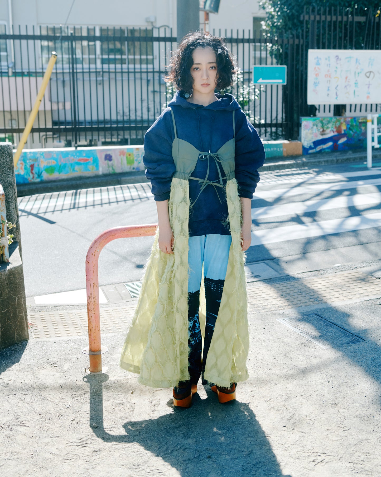 Washed Rough Silhouette Hoodie