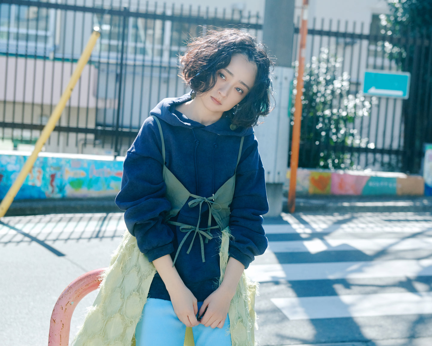 Washed Rough Silhouette Hoodie