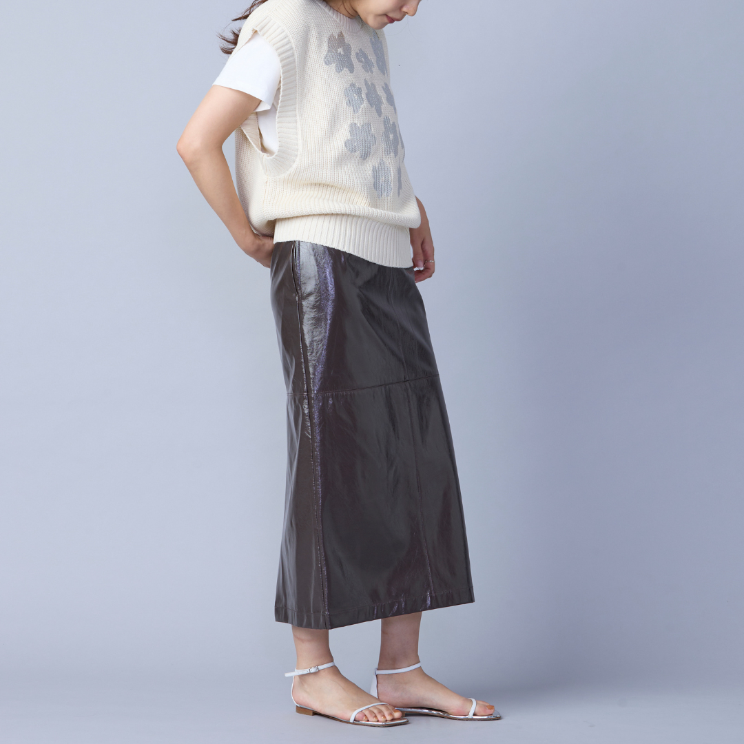 Metallic Flower Knit Vest