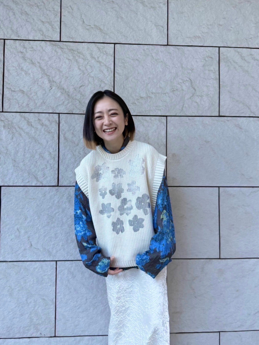 Metallic Flower Knit Vest