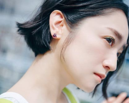 Vintage Glass Flower Pierce