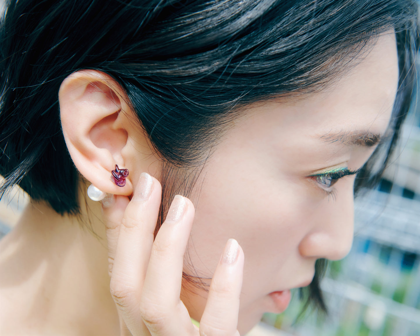Vintage Glass Flower Pierce