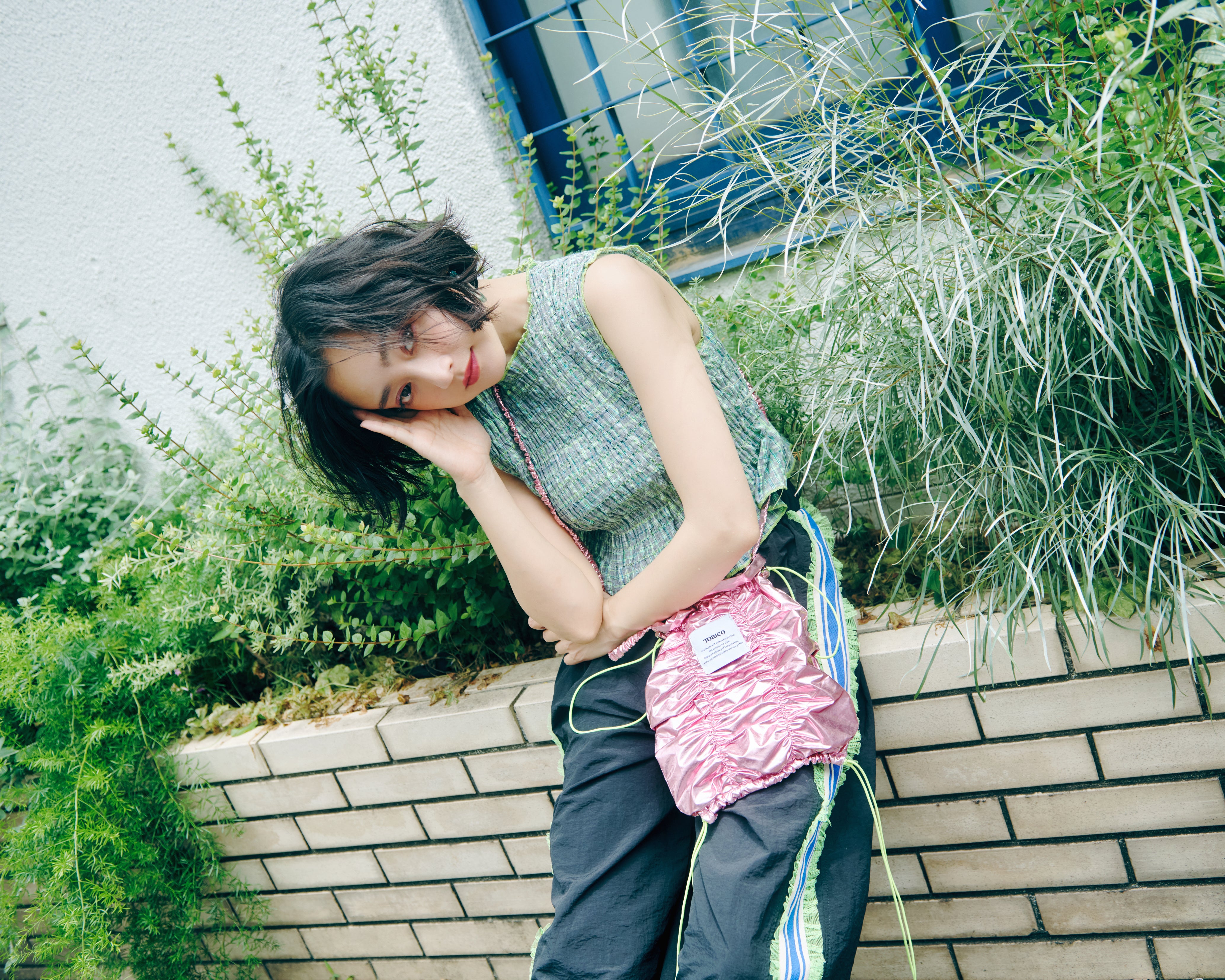 【EMIS】 MINI CORSAGE APPLIQUE SHOULDER BAG /追跡付 Chain Handheld Crossbody | Aimee Kestenberg
