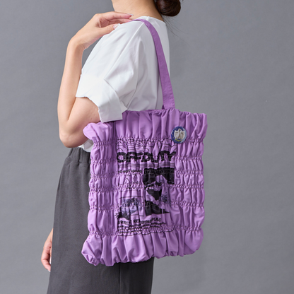 Graphic Shirring Tote Bag <缶バッジ付き>