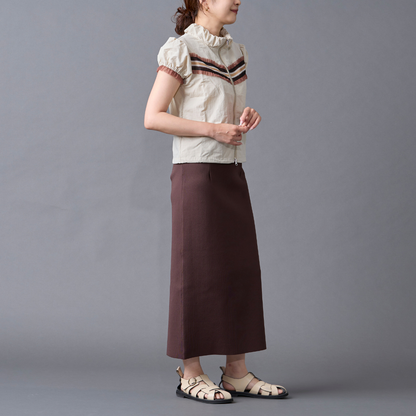 Frill Line Zip Tops