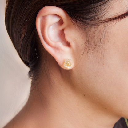 Vintage Glass Flower Pierce