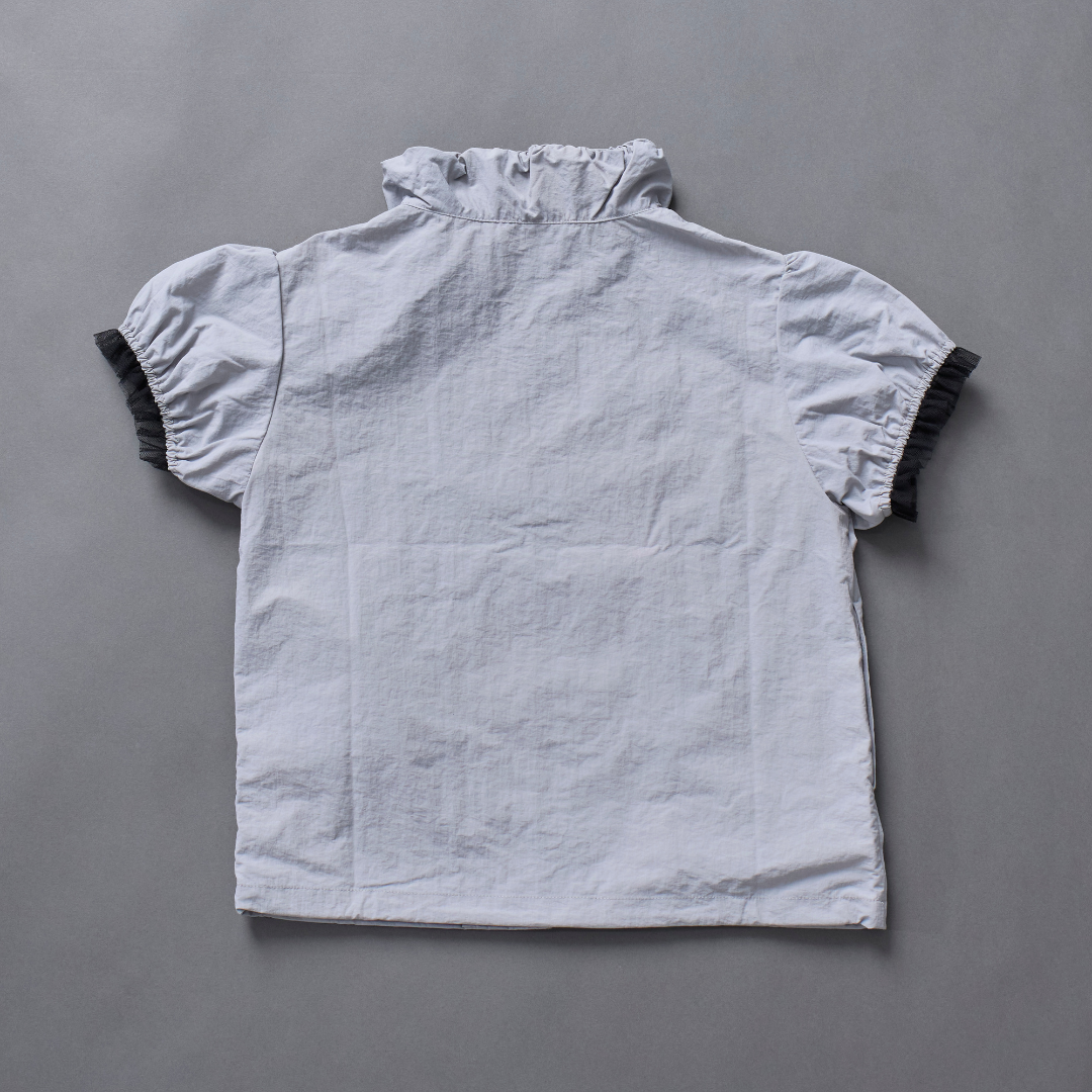 Frill Line Zip Tops