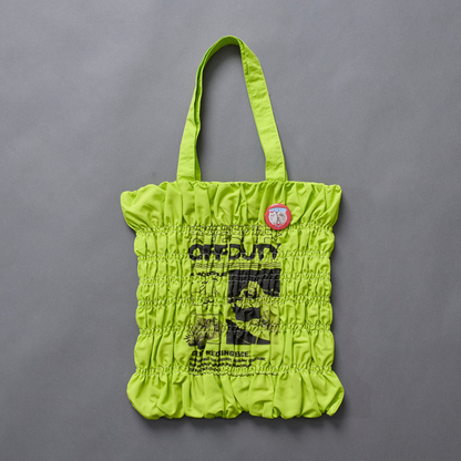 Graphic Shirring Tote Bag <缶バッジ付き>